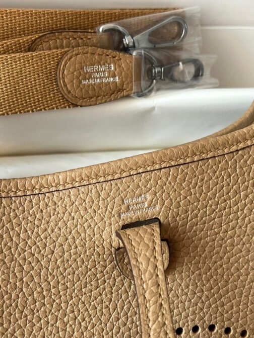 Eyelyne III Mini Bag In Biscuit Color Taurillon Clemence Leather - Image 8