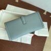 jige 29 Clutch Bag In Linen Blue Epsom Leather - Image 2