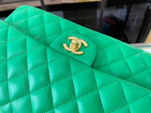 Classic Flap Medium In Green Lambskin - Image 6