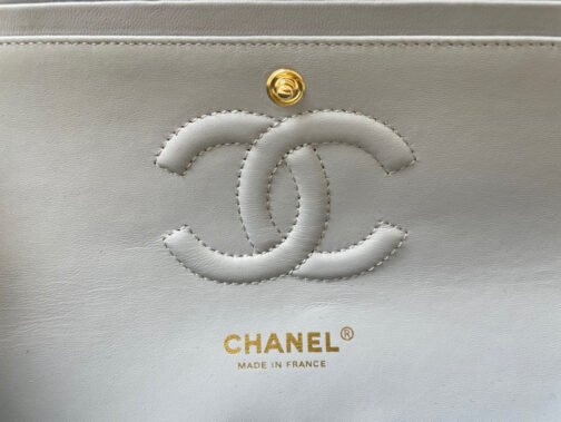 Classic Flap Medium In Gray Lambskin - Image 7