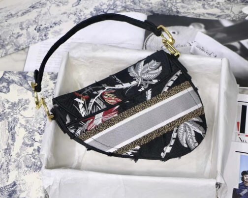 Saddle Bag In Black With Floral Embroidery - Image 4
