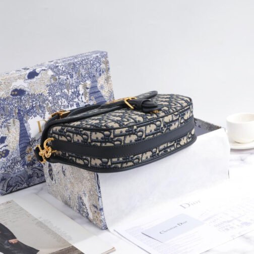 Bobby Medium Bag In Black Oblique Jacquard - Image 4