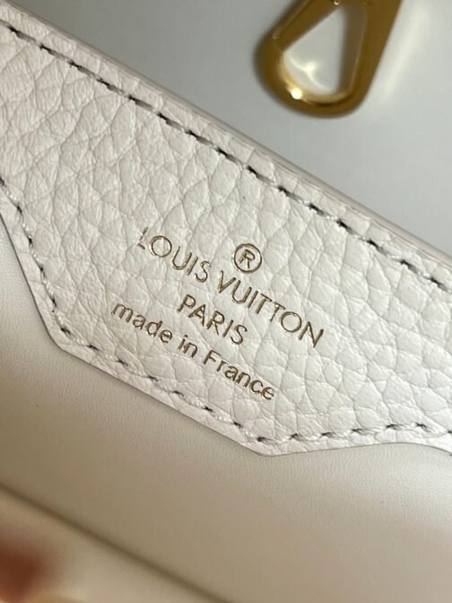 Capucines Small  Bag In White With Red Handle - Image 9