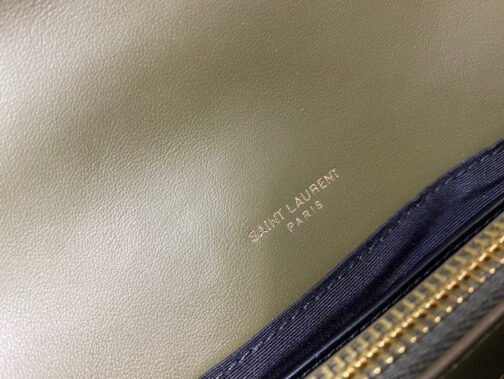 College Medium Chain Bag In Green Goatskin - Image 9