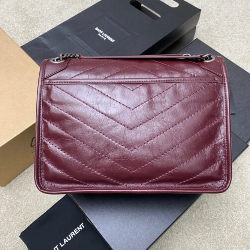 Niki Medium Chain Bag In Burdungy Crinkled Leather - Image 2