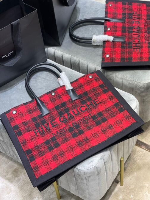 Gauche Tote Bag in Red And Black Plaid - Image 2